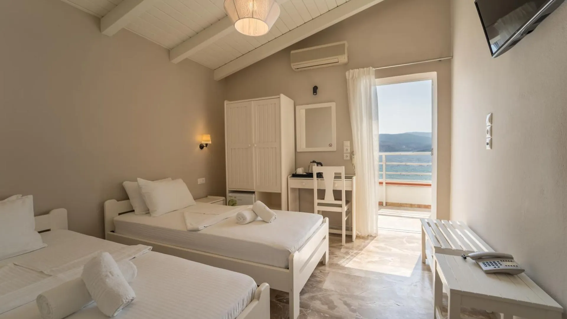 Hotel Summery Lixouri